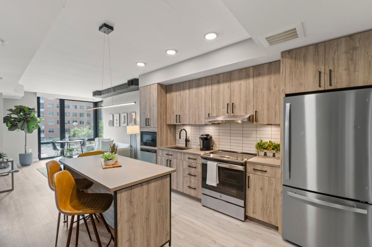 Coda On Half, A Placemakr Experience - Navy Yard Apartahotel