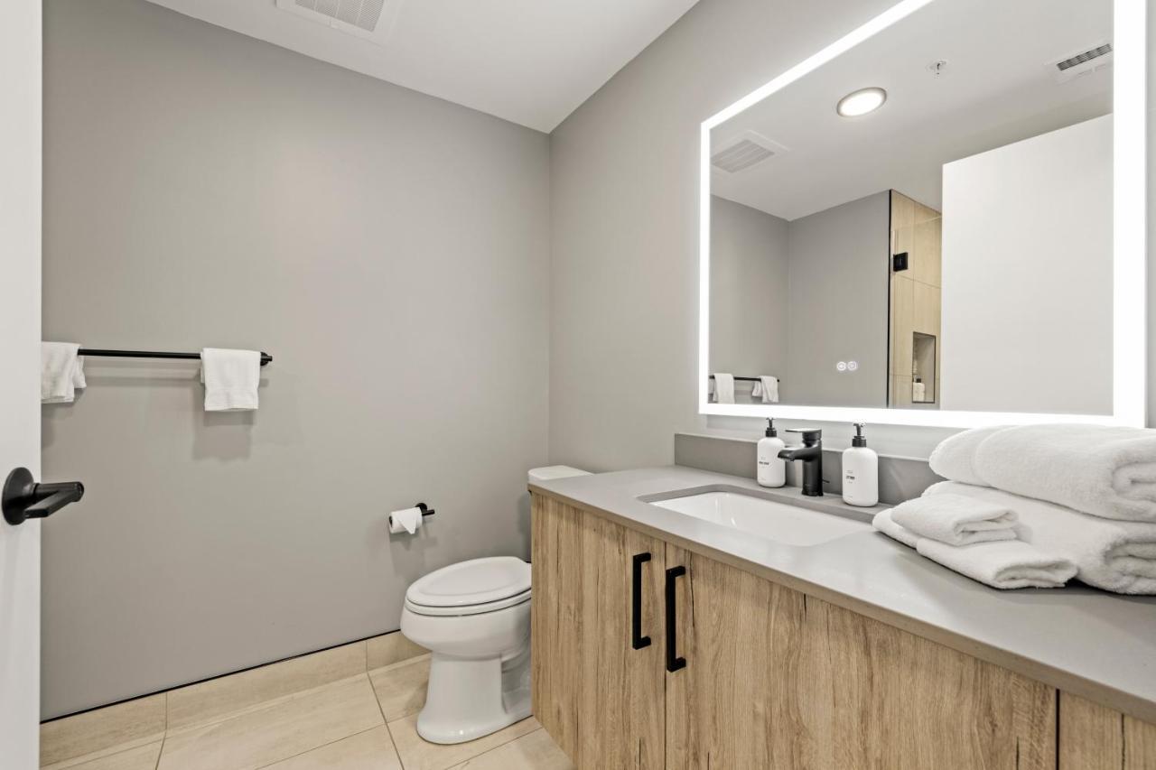Coda On Half, A Placemakr Experience - Navy Yard